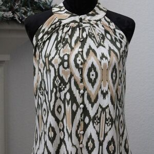 Calvin Klein Sleeveless Button-Down Blouse for Formal or Casual Wear Slight Used